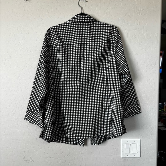 Investments Gold Label Taylor style Black and White Gingham Button Down Shirt - Picture 5 of 9